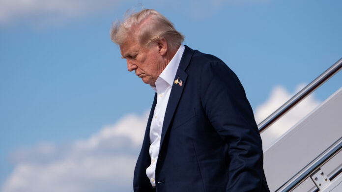 30DAILY-trump-polling-whcj-videoSixteenByNine3000.jpg