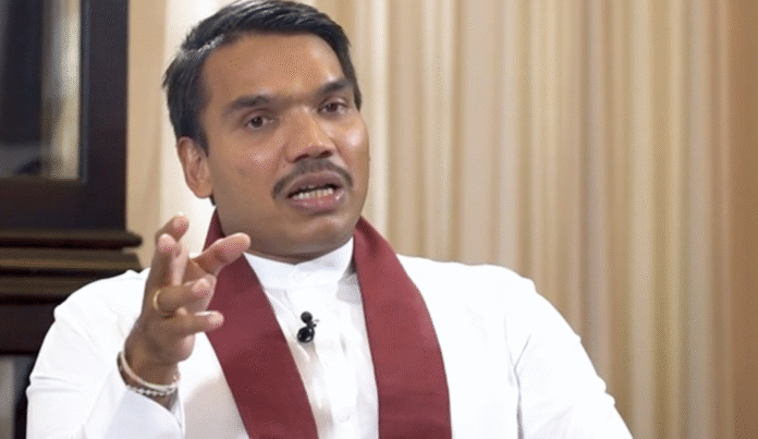 Namal Rajapakse Namal Rajapaksa , Parlament